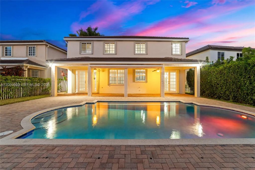 4400 Fox Ridge Drive, Weston