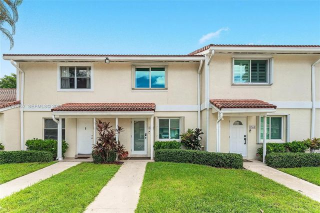 6386 Boca Circle, Boca Raton