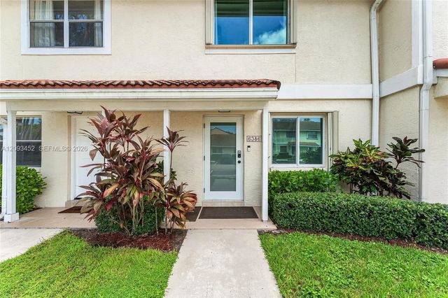 4 of 39 - 6386 Boca Circle, Boca Raton, FL