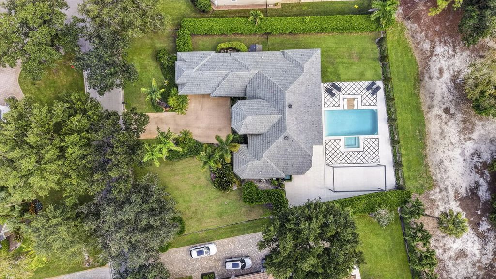851 Forest Glen Lane, Wellington