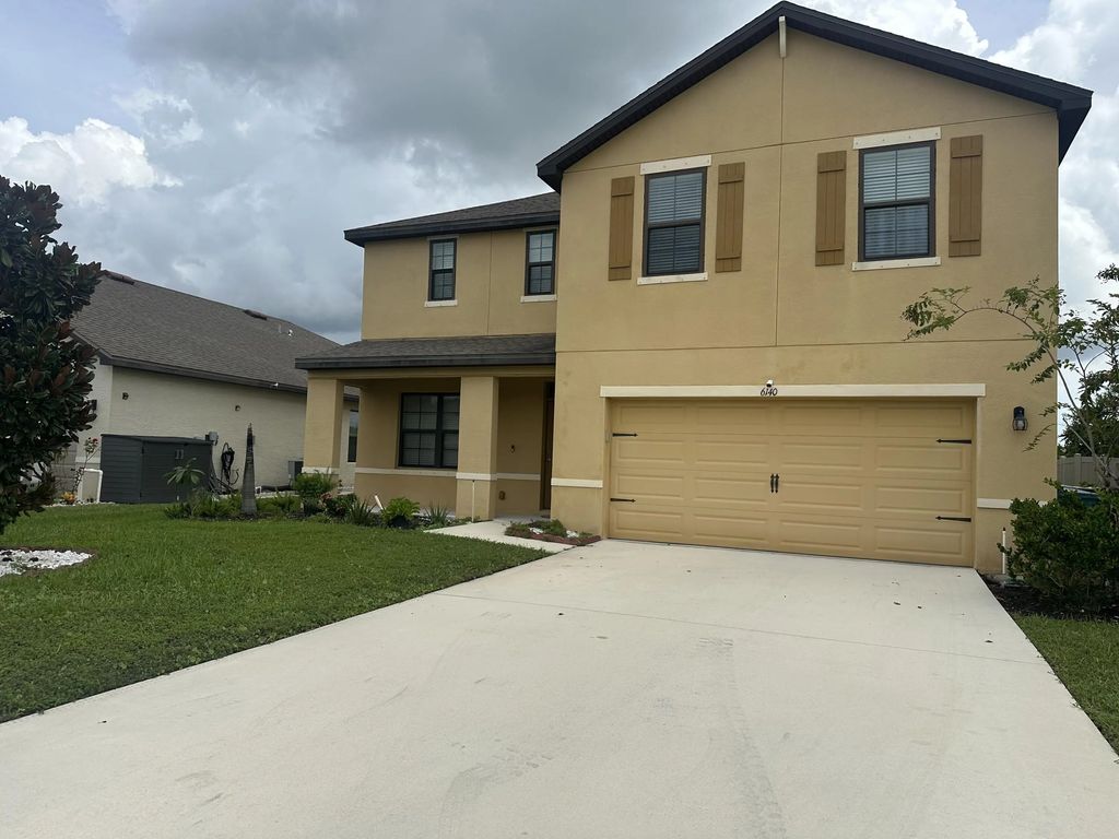 6140 Nw Regent Street, Port St. Lucie