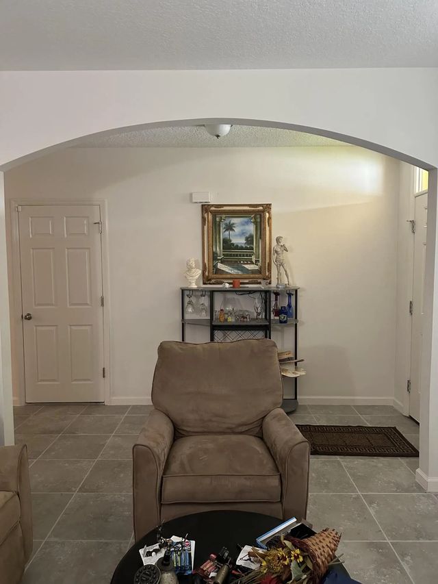 2 of 23 - 6140 Nw Regent Street, Port St. Lucie, FL