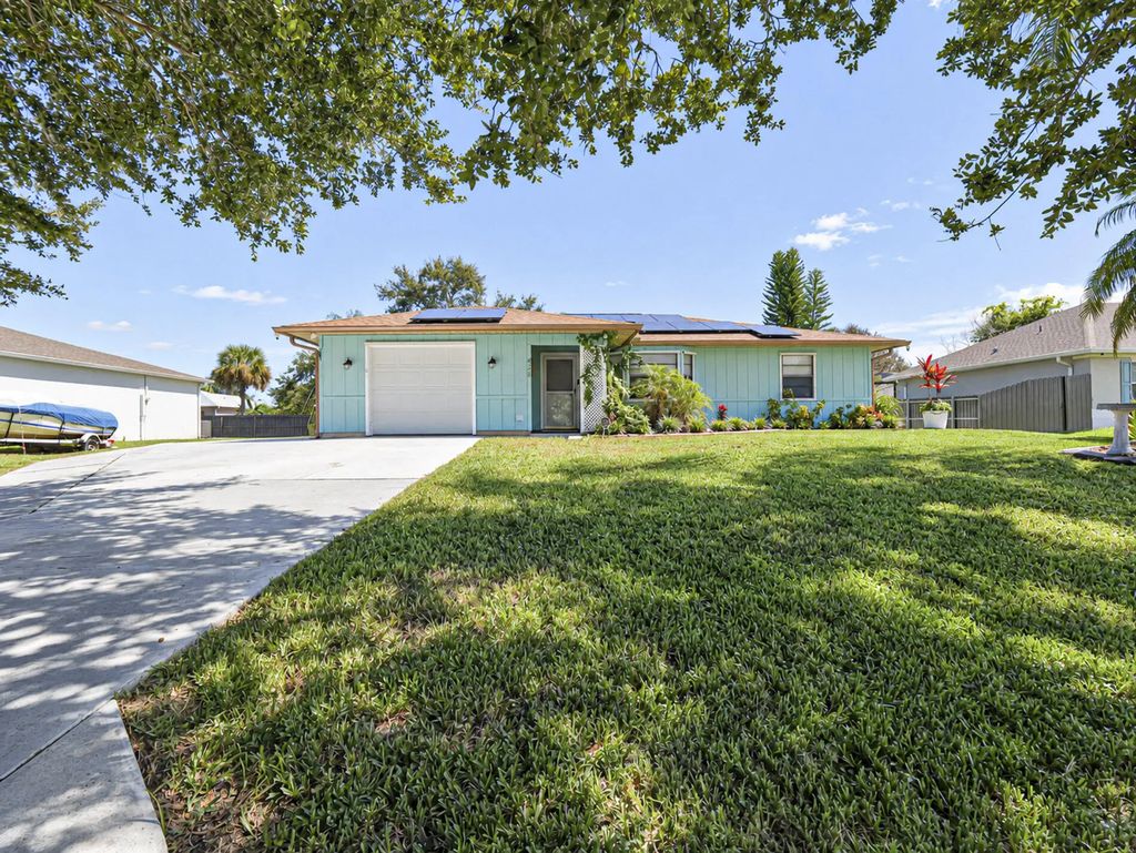 436 Tunison Lane, Sebastian