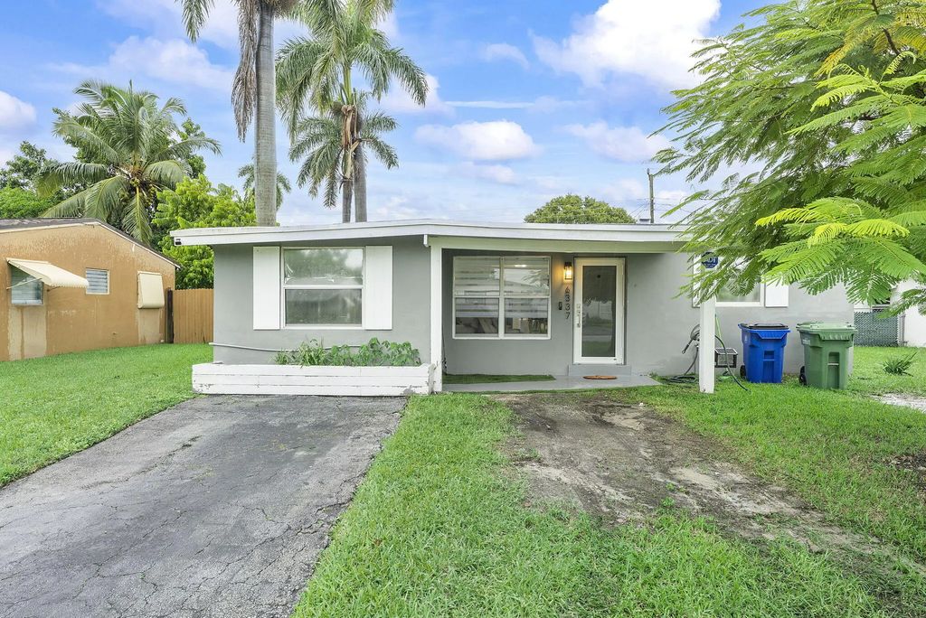 6337 Nw 24th Court, Margate