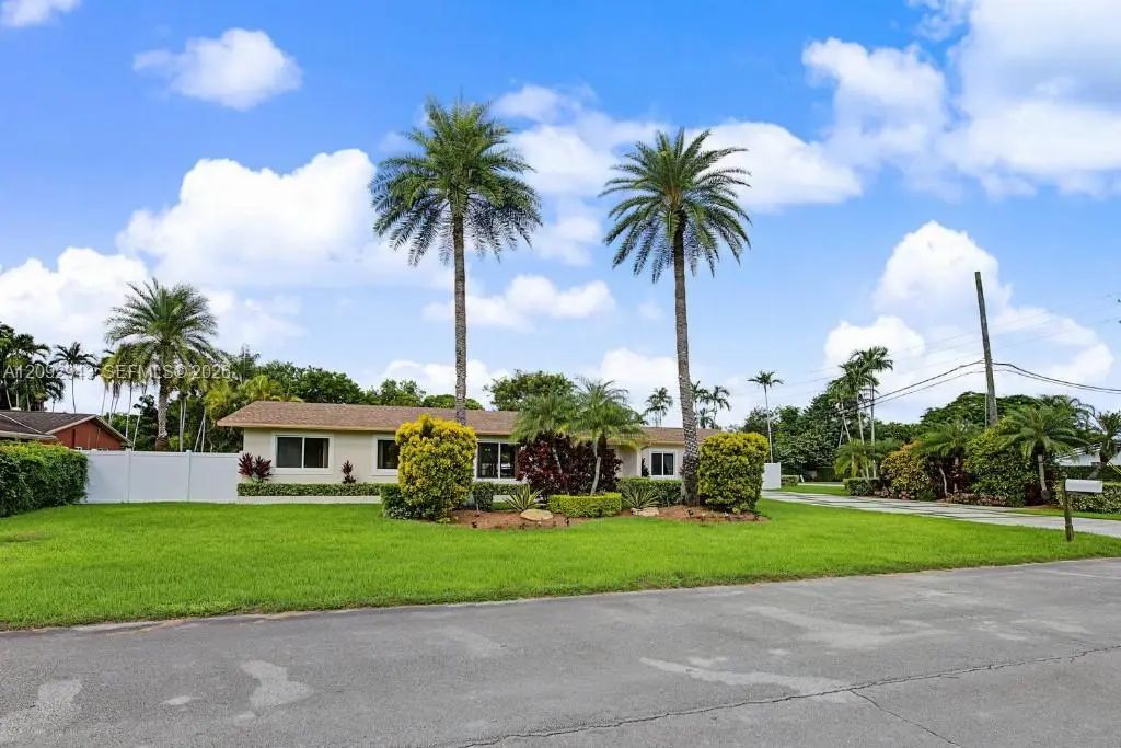 12804 Sw 94th Place, Miami