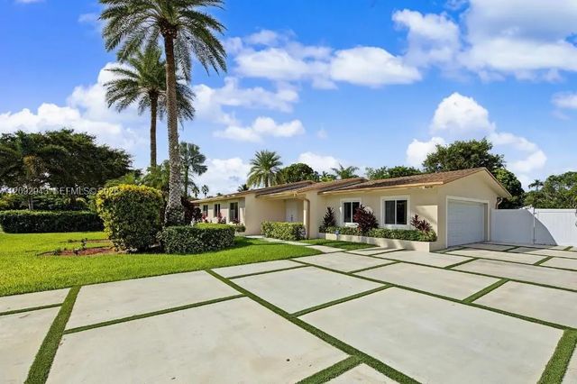 2 of 48 - 12804 Sw 94th Place, Miami, FL