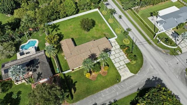 3 of 48 - 12804 Sw 94th Place, Miami, FL