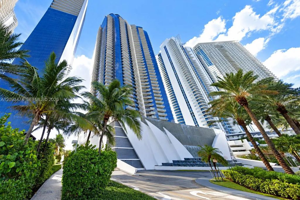 17121 Collins Avenue #3903, Sunny Isles Beach