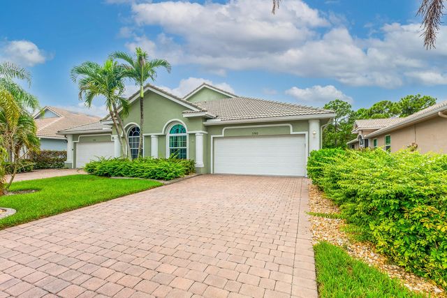 3 of 47 - 590 Nw Red Pine Way, Jensen Beach, FL