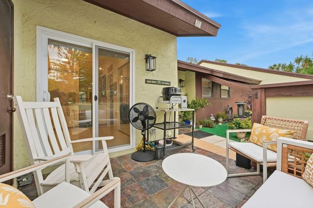 3 of 32 - 497 Iron Forge Court, Royal Palm Beach, FL