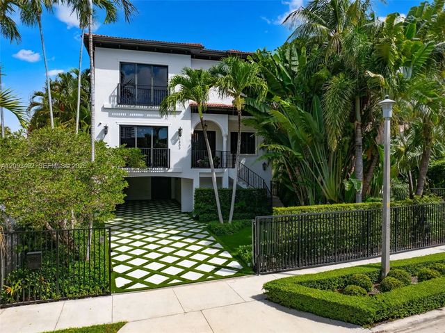 1803 S Bayshore Lane, Miami