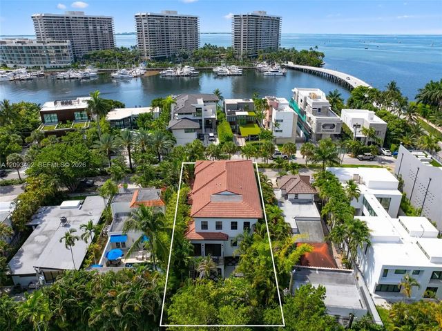 2 of 34 - 1803 S Bayshore Lane, Miami, FL