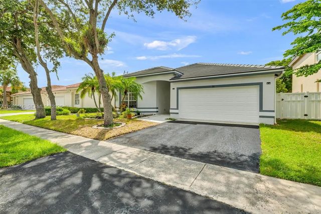 3 of 47 - 16 Gables Boulevard, Weston, FL