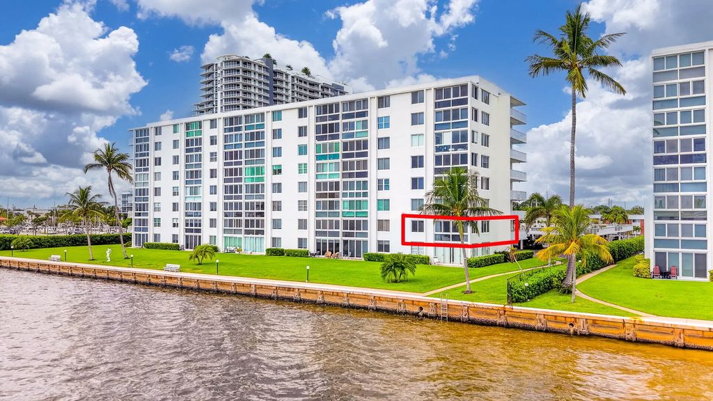301 Lake Shore Drive #201, Lake Park