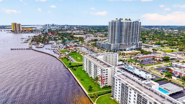 2 of 51 - 301 Lake Shore Drive #201, Lake Park, FL
