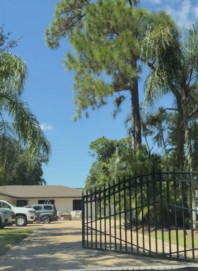 2 of 15 - 5139 1st Road, Lake Worth, FL