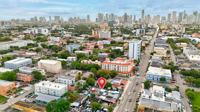 2 of 3 - 1527 W Flagler Street, Miami, FL