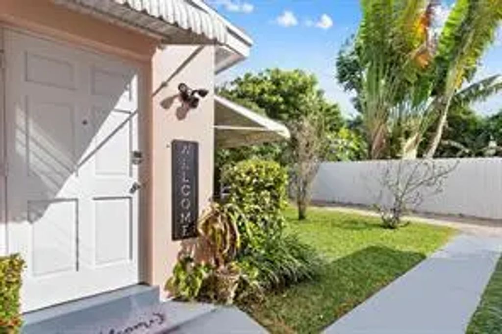 811 Sw 26th Court #b, Fort Lauderdale