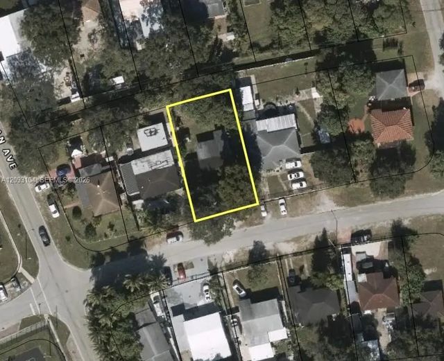 3 of 3 - 915 Dunad Avenue, Opa-Locka, FL