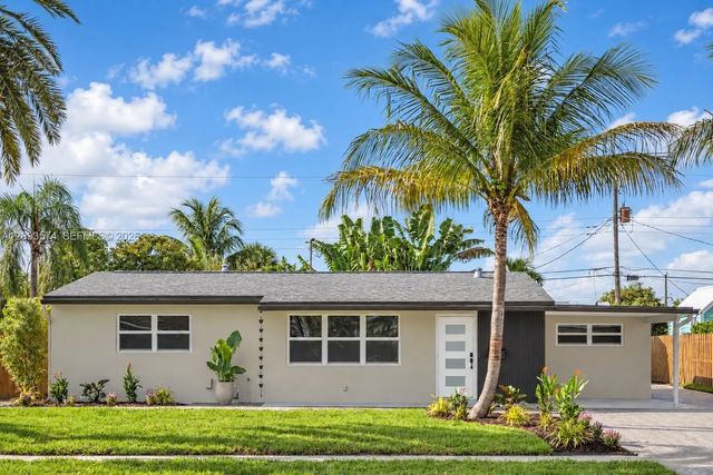 340 Se 3rd Street, Deerfield Beach