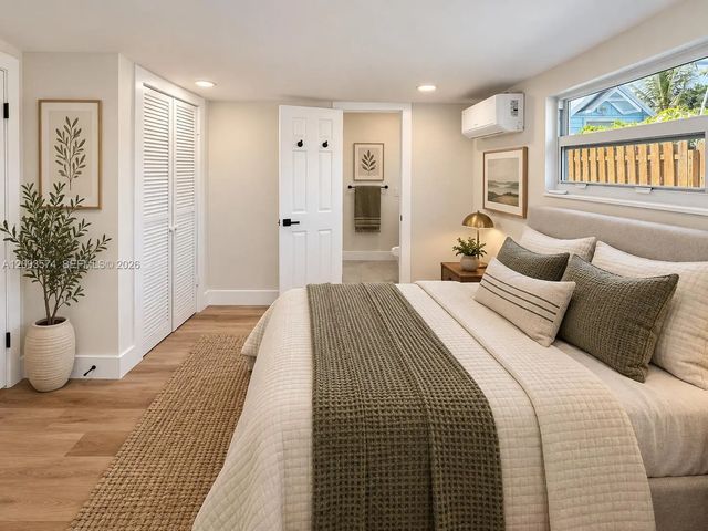 5 of 26 - 340 Se 3rd Street, Deerfield Beach, FL