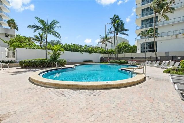 4001 S Ocean Drive #4c, Hollywood