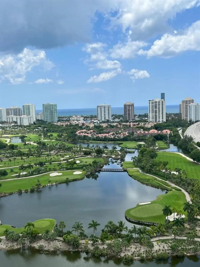 19501 W Country Club Drive #ts-03, Aventura