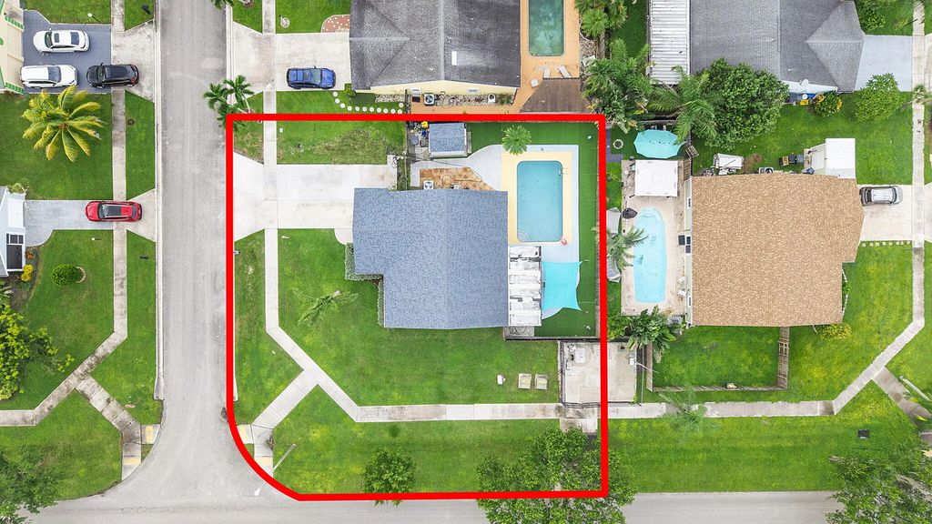 7803 Elwood Drive, Greenacres