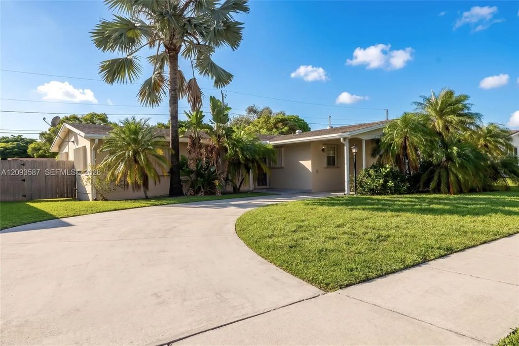 16020 Sw 97th Court, Miami