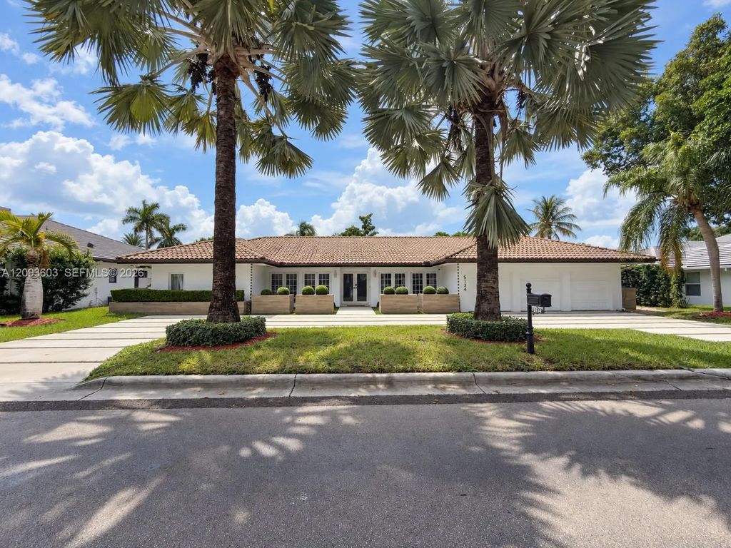 5134 Nw 94th Doral Place, Doral