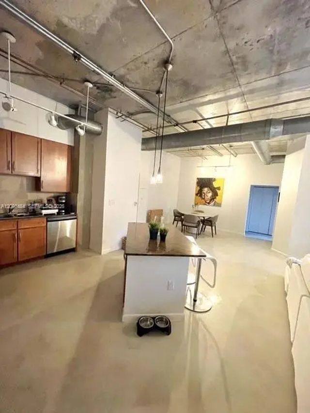 2 of 25 - 2001 Biscayne Boulevard #2309, Miami, FL
