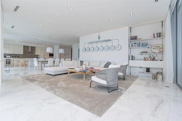 17475 Collins Avenue #1802, Sunny Isles Beach