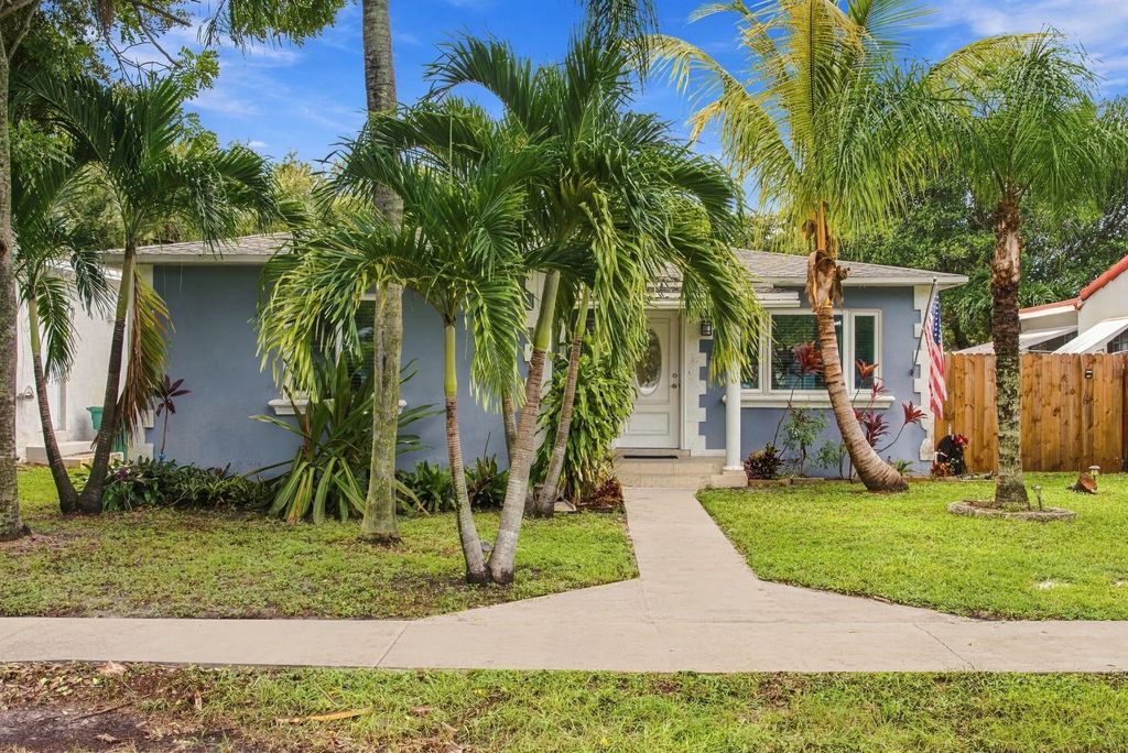 245 Sw 5th Street, Dania Beach