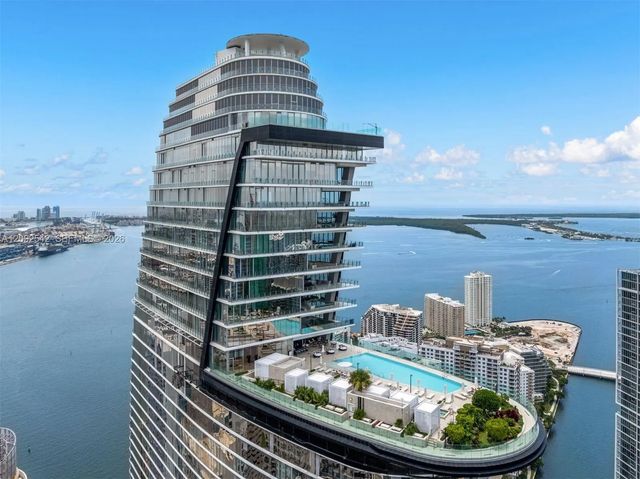 300 Biscayne Boulevard Way #5801c, Miami