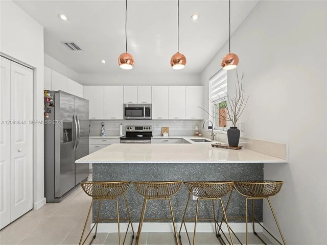 3 of 37 - 12201 Nw 23rd Court, Miami, FL