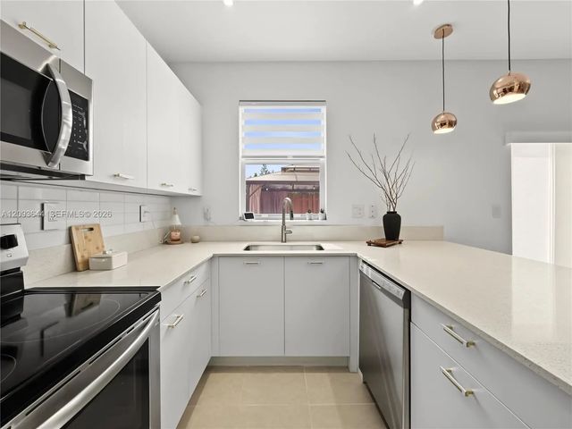 4 of 37 - 12201 Nw 23rd Court, Miami, FL