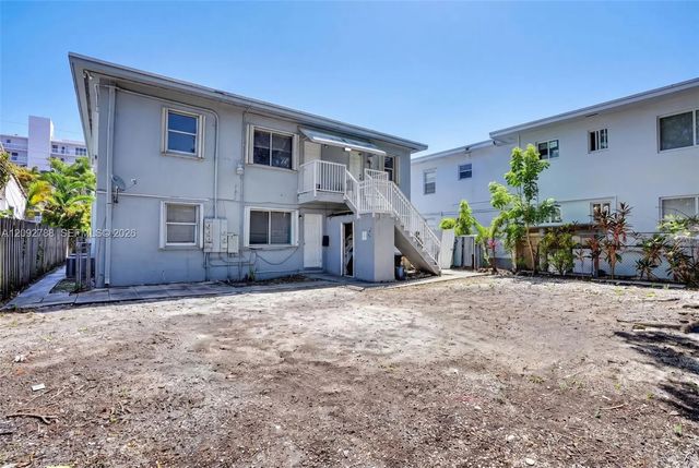 4 of 34 - 7610 Dickens Avenue, Miami Beach, FL