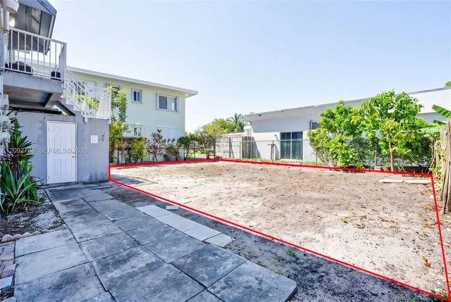 5 of 34 - 7610 Dickens Avenue, Miami Beach, FL