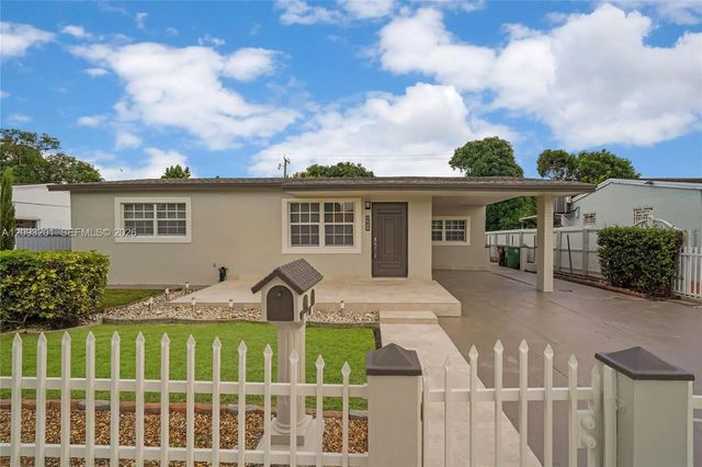1250 W 34th Street, Hialeah