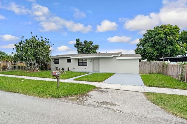 2 of 35 - 11822 Sw 169th Street, Miami, FL