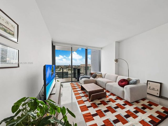 3 of 25 - 88 Sw 7th Street #2506, Miami, FL