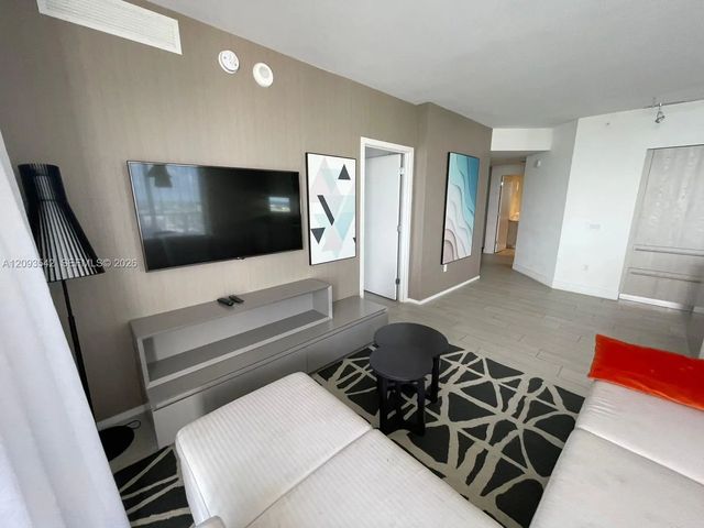 3 of 19 - 4010 S Ocean Drive #r1902, Hollywood, FL
