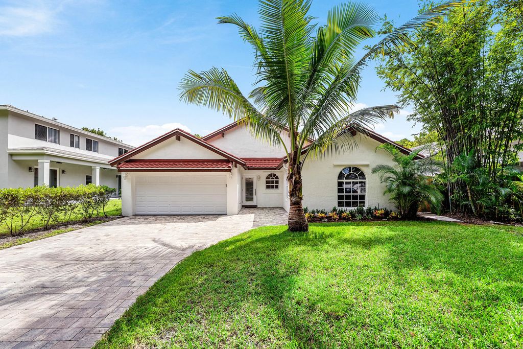 3145 W Quayside Drive, Hollywood