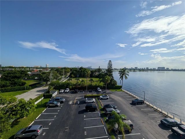 11930 N Bayshore Drive #502, North Miami