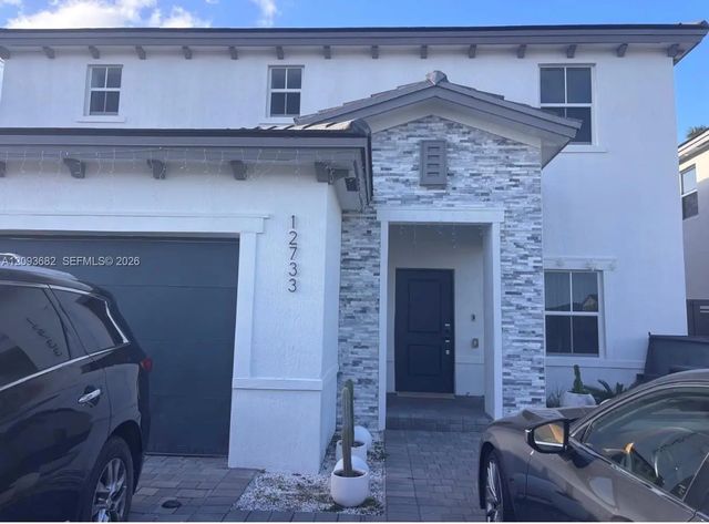 12733 Sw 210th Terrace, Miami