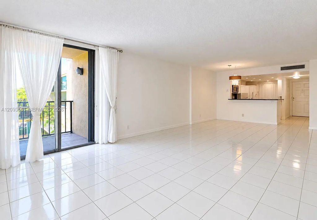 3581 S Ocean Boulevard #2d, South Palm Beach