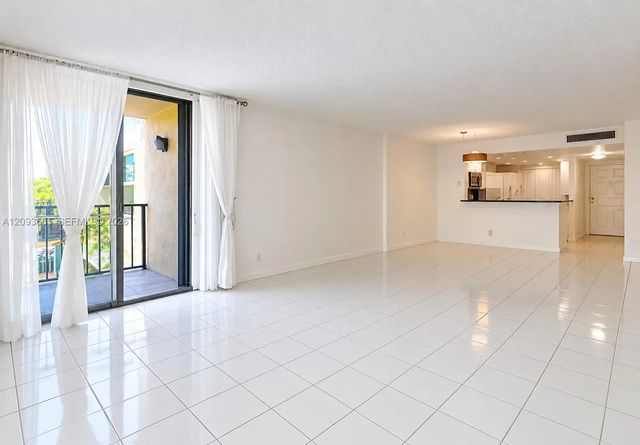 3581 S Ocean Boulevard #2d, South Palm Beach