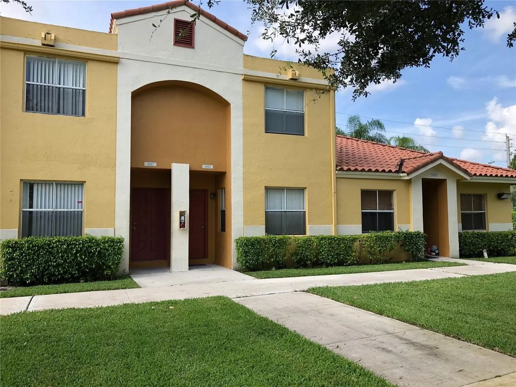 3817 Nw 90th Avenue, Sunrise