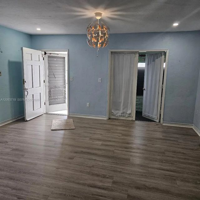 3 of 29 - 1051 Sw 72nd Court, Miami, FL