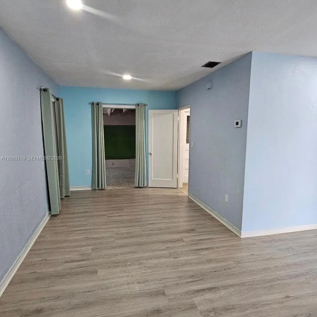 5 of 29 - 1051 Sw 72nd Court, Miami, FL